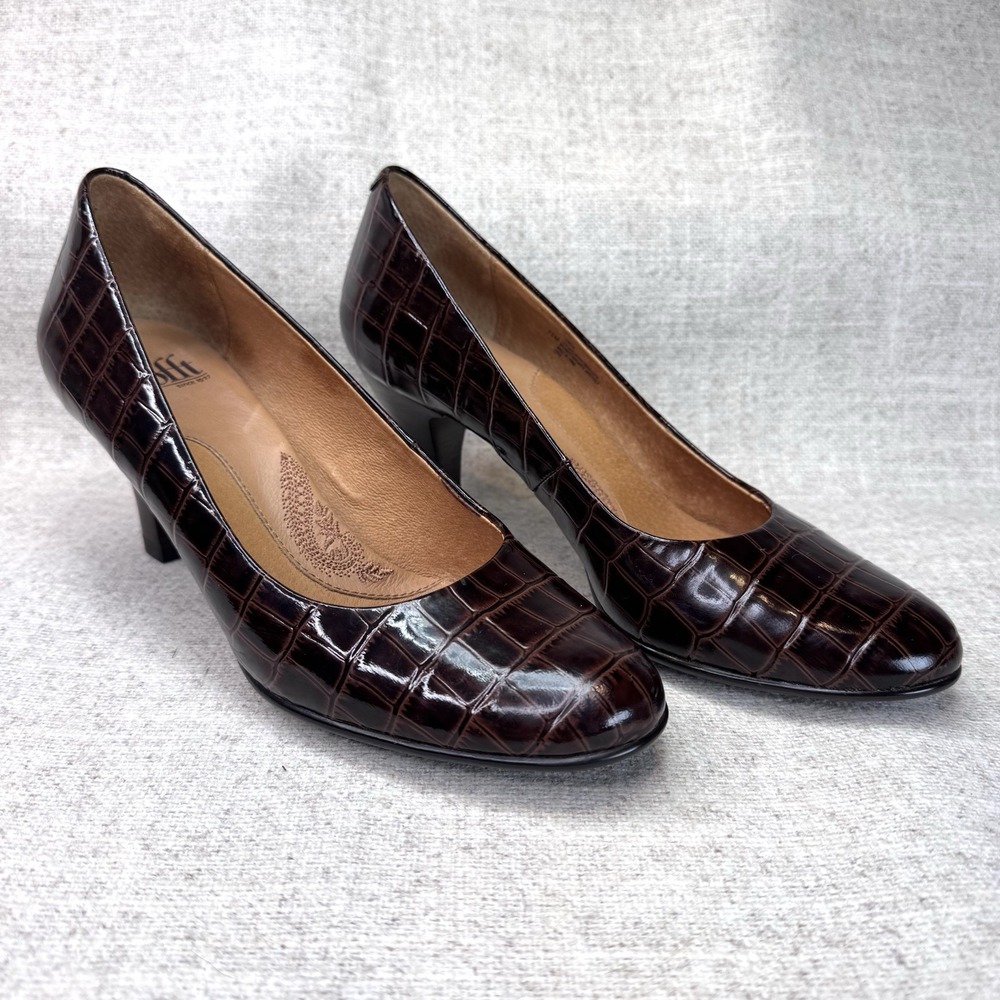 Sofft Rivoli Brown Leather Pumps Heels Croc Embossed Size 7.5 Business Classic